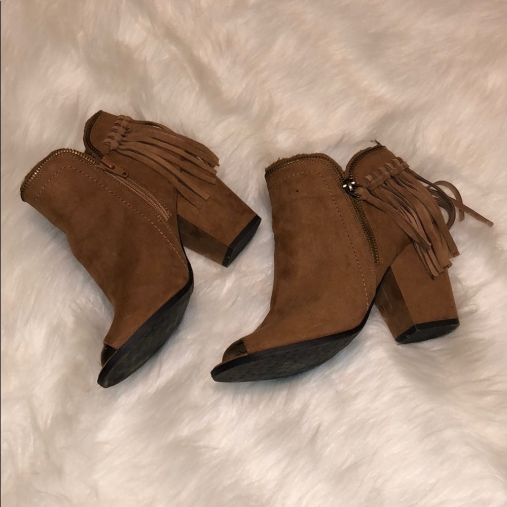 Like New Dolce Vita Fringe Booties